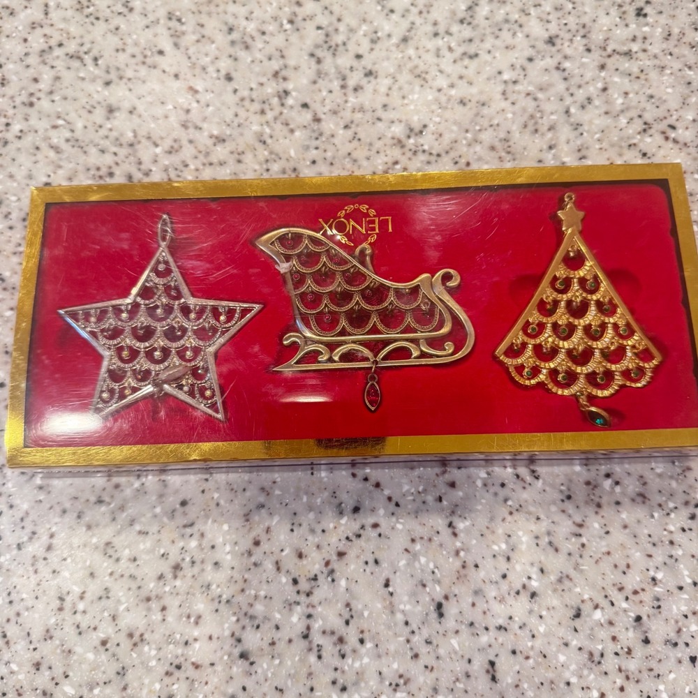 Lenox Vintage Set of 3 Faux Jewel Ornaments Sleigh Star Tree Red Gold Christmas‎